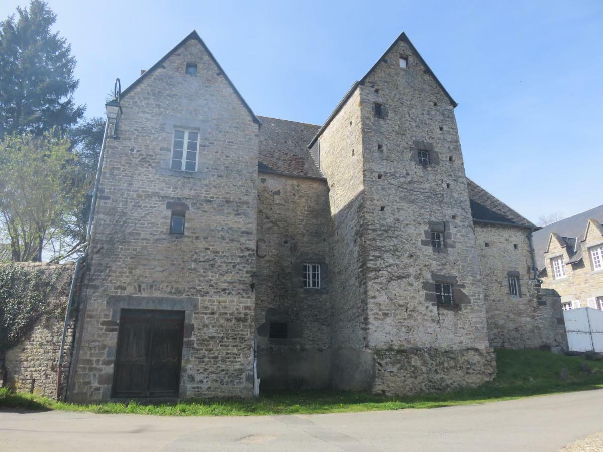 Le Manoir De Placy - Chambres D'Hotes Clécy Esterno foto