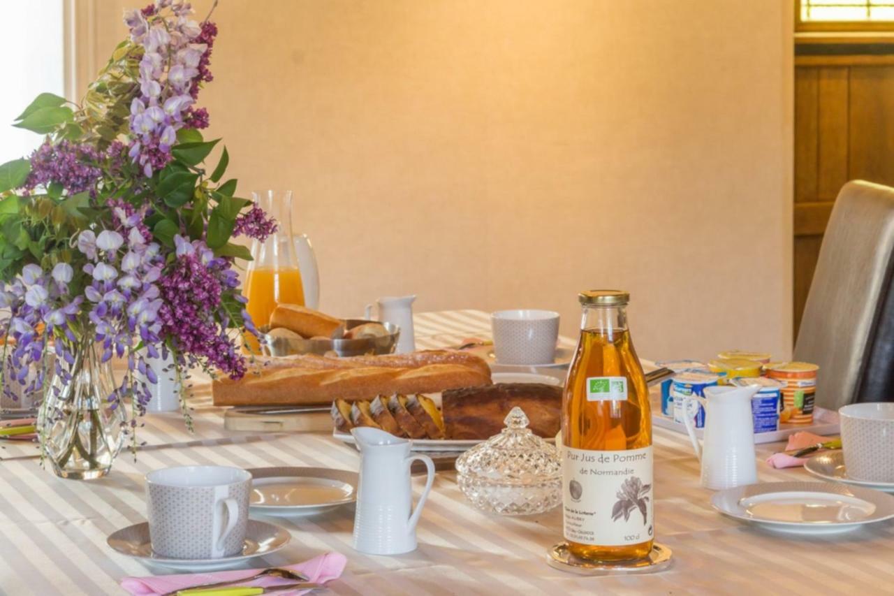 Le Manoir De Placy - Chambres D'Hotes Clécy Esterno foto