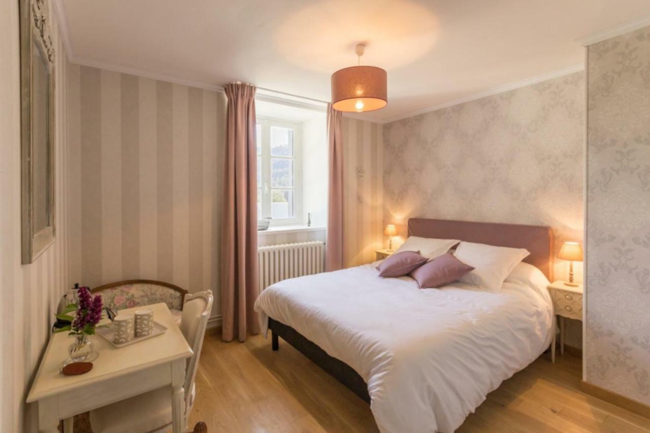 Le Manoir De Placy - Chambres D'Hotes Clécy Esterno foto